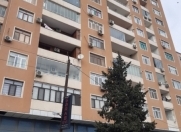 Satılır 4 otaqlı 196 m2 yeni tikili 2 mkr