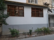 Satılır 4 otaqlı 88 m2 köhnə tikili Xalqlar Dostluğu m.