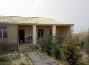 Satılır 4 otaqlı 130 m2 bağ evi Zirə