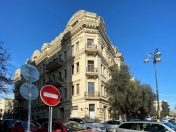 İcarəyə verilir 5 otaqlı 200 m2 obyekt Səbail r.