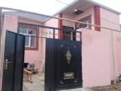 Satılır 3 otaqlı 100 m2 həyət evi Binəqədi