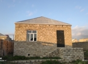 Satılır 2 otaqlı 90 m2 həyət evi Binə
