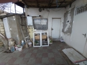 Satılır 6 otaqlı 300 m2 həyət evi Rəsulzadə