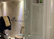 İcarəyə verilir 8 otaqlı 270 m2 köhnə tikili Şah İsmayıl Xətai m.