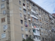Satılır 2 otaqlı 58 m2 köhnə tikili İnşaatçılar m.