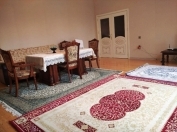 Satılır 4 otaqlı 136 m2 həyət evi Binə