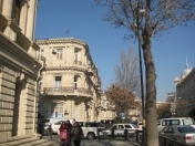 İcarəyə verilir 2 otaqlı 200 m2 obyekt İçəri Şəhər m.