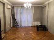İcarəyə verilir 2 otaqlı 80 m2 ofis Nərimanov r.