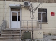 İcarəyə verilir 2 otaqlı 70 m2 ofis Şah İsmayıl Xətai m.