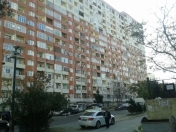 İcarəyə verilir 2 otaqlı 80 m2 köhnə tikili 28 may