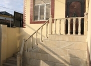 Satılır 3 otaqlı 150 m2 həyət evi Binəqədi