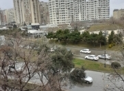 İcarəyə verilir 3 otaqlı 80 m2 köhnə tikili Yasamal r.