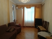 İcarəyə verilir 3 otaqlı 60 m2 yeni tikili Elmlər Akademiyası m.