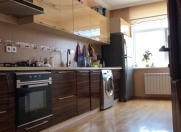 Satılır 3 otaqlı 114 m2 yeni tikili Qaraçuxur