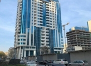 İcarəyə verilir 9 otaqlı 240 m2 ofis Hilton otel