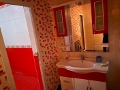 İcarəyə verilir 4 otaqlı 400 m2 həyət evi Qara Qarayev m.