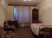 Satılır 3 otaqlı 64 m2 köhnə tikili Kooperasiya Universiteti