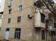 Satılır 2 otaqlı 37 m2 köhnə tikili Memar Əcəmi m.