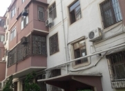 Satılır 2 otaqlı 60 m2 köhnə tikili Memar Əcəmi m.