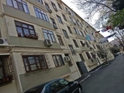 Satılır 3 otaqlı 70 m2 köhnə tikili Memar Əcəmi m.