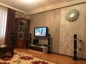 Satılır 3 otaqlı 101 m2 yeni tikili Memar Əcəmi m.