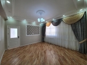 Satılır 3 otaqlı 83 m2 yeni tikili Neapol dairəsi