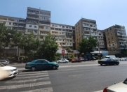 Satılır 2 otaqlı 60 m2 köhnə tikili Nəsimi r.