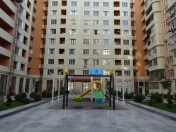 Satılır 2 otaqlı 81 m2 yeni tikili Elmlər Akademiyası m.