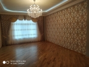 Satılır 3 otaqlı 148 m2 yeni tikili Həzi Aslanov