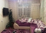 Satılır 2 otaqlı 64 m2 köhnə tikili Elmlər Akademiyası m.