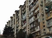 Satılır 4 otaqlı 100 m2 köhnə tikili 8 mkr