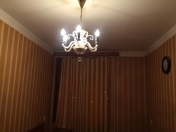 Satılır 2 otaqlı 60 m2 köhnə tikili Hüseyn Cavid parkı