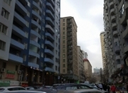 İcarəyə verilir 2 otaqlı 95 m2 yeni tikili Nizami m.