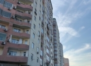 Satılır 2 otaqlı 50 m2 yeni tikili İnşaatçılar m.