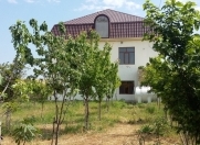 Satılır 6 otaqlı 600 m2 həyət evi Novxanı