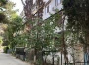 Satılır 4 otaqlı 105 m2 köhnə tikili Zərifə Əliyeva adına park
