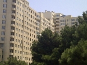 İcarəyə verilir 3 otaqlı 150 m2 yeni tikili Bakı Dövlət Universiteti