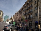 Satılır 3 otaqlı 80 m2 köhnə tikili Nizami m.