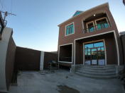 Satılır 4 otaqlı 130 m2 həyət evi Binəqədi