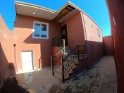 Satılır 3 otaqlı 100 m2 həyət evi Binəqədi