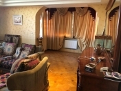 İcarəyə verilir 3 otaqlı 154 m2 yeni tikili Elmlər Akademiyası m.