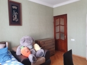 Satılır 4 otaqlı 65 m2 köhnə tikili 8 km