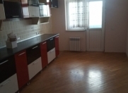 İcarəyə verilir 3 otaqlı 130 m2 yeni tikili 20 yanvar m.