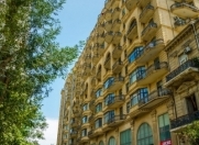 İcarəyə verilir 4 otaqlı 280 m2 yeni tikili Sahil m.