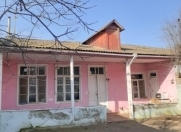 Satılır 5 otaqlı 350 m2 həyət evi Əmircan