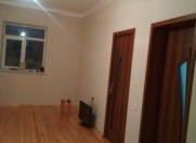 Satılır 4 otaqlı 90 m2 həyət evi Binə