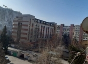 Satılır 3 otaqlı 70 m2 köhnə tikili 8 mkr