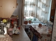 Satılır 1 otaqlı 40 m2 köhnə tikili İnşaatçılar m.