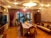 Satılır 6 otaqlı 274 m2 yeni tikili İnşaatçılar m.