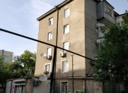 Satılır 3 otaqlı 68 m2 köhnə tikili Həzi Aslanov